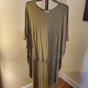 🍸CHERISH HI LO TOP🍸